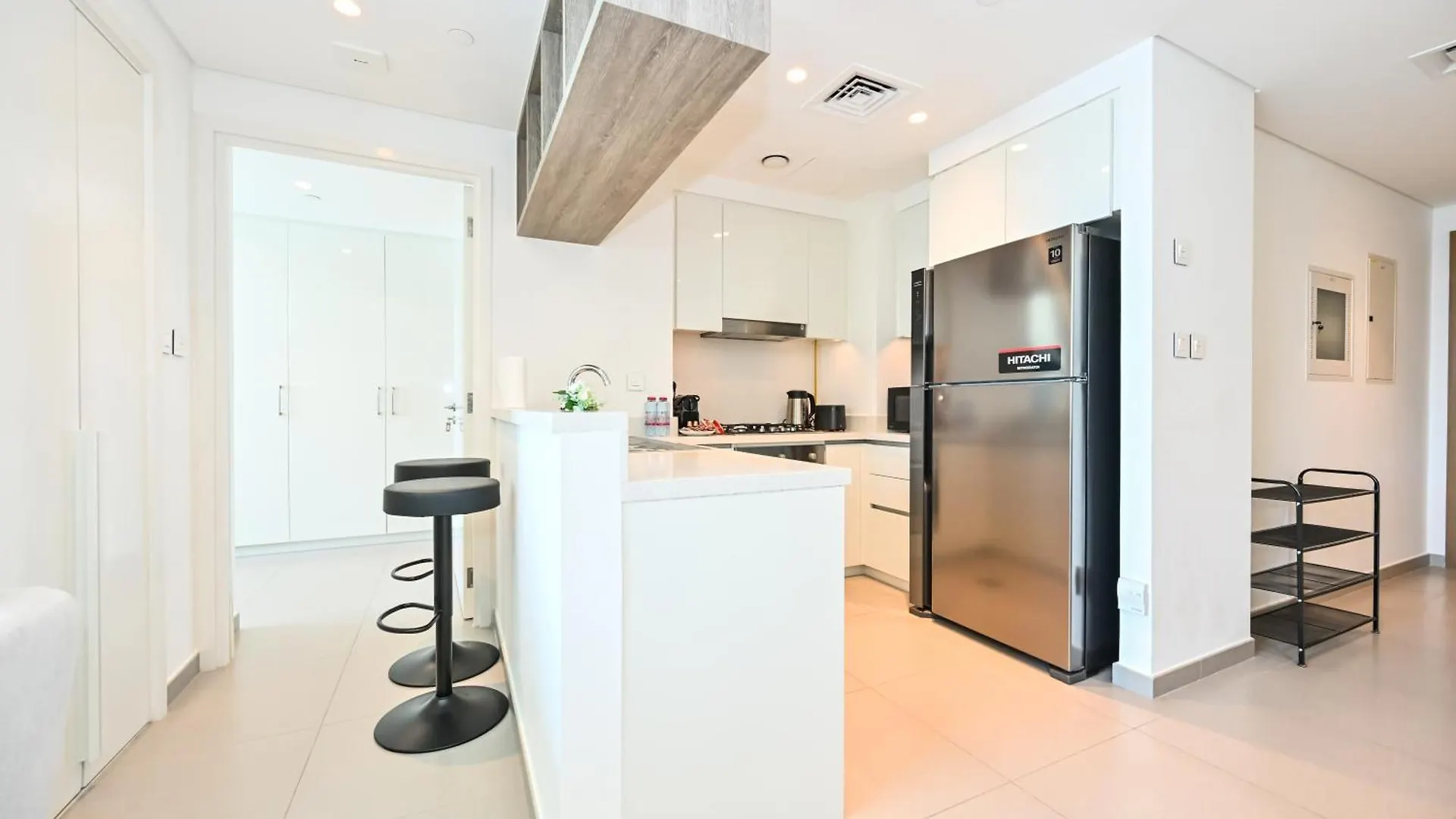 Burj Khalifa View, Luxury Two-Bedroom Residence, Playstation 5, Swimming Pool And Fitness Center Dubai United Arab Emirates